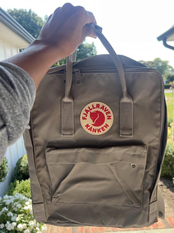 Customer photo for "Perfect medium  🎒"