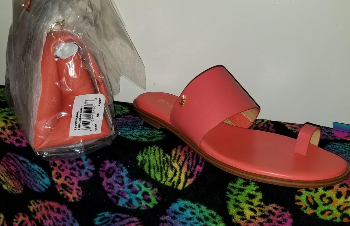 Review Thumbnail Image 0 200570008