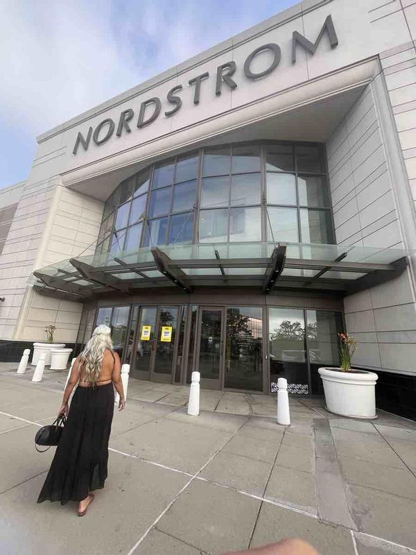 Review Thumbnail Image 0 243218102