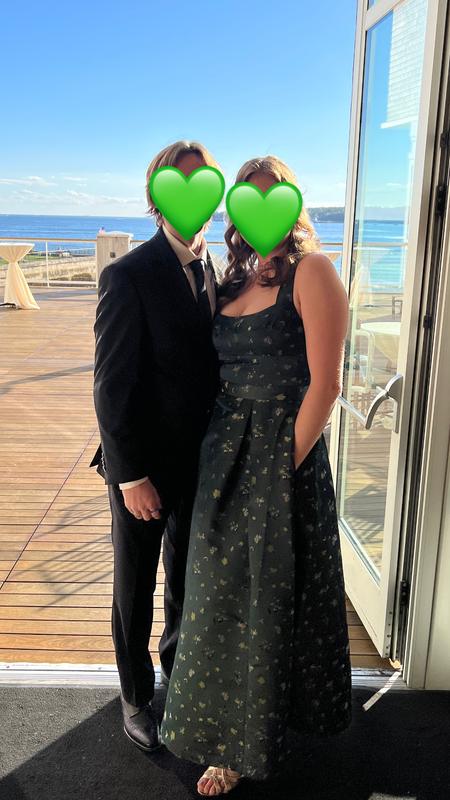 Review Thumbnail Image 0 244843692