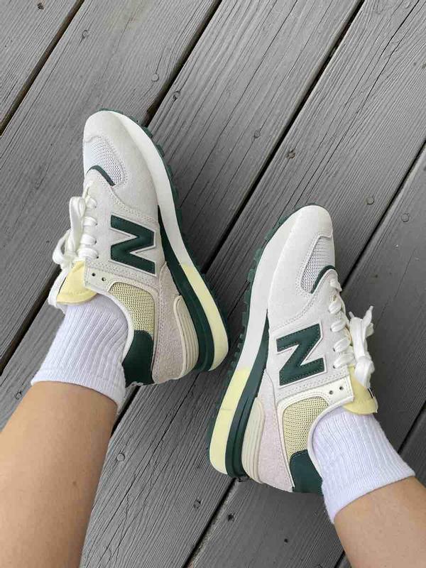 Review Thumbnail Image 0 226871184