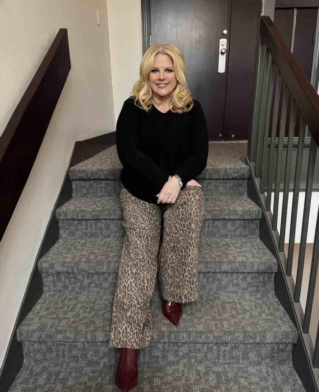 Review Thumbnail Image 0 245672254