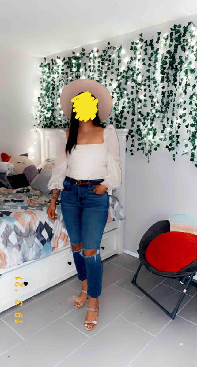 Review Thumbnail Image 0 206185571