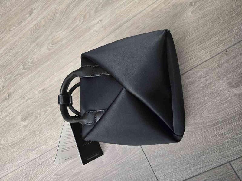 Review Thumbnail Image 1 239574460