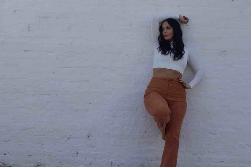 Review Thumbnail Image 0 220584914