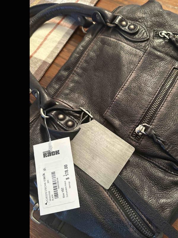 Review Thumbnail Image 0 245973716