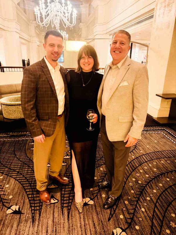 Review Thumbnail Image 0 249247039