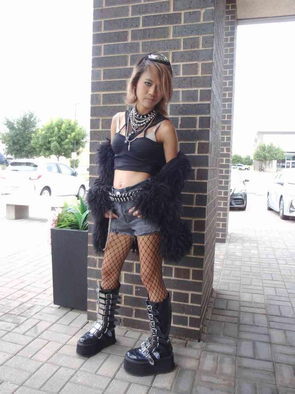 Review Thumbnail Image 0 243252982