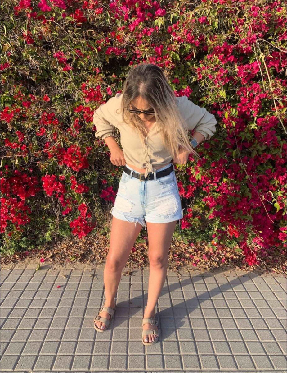 Review Thumbnail Image 0 207575715