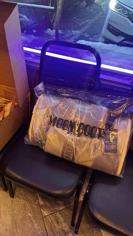 Review Thumbnail Image 0 231190205