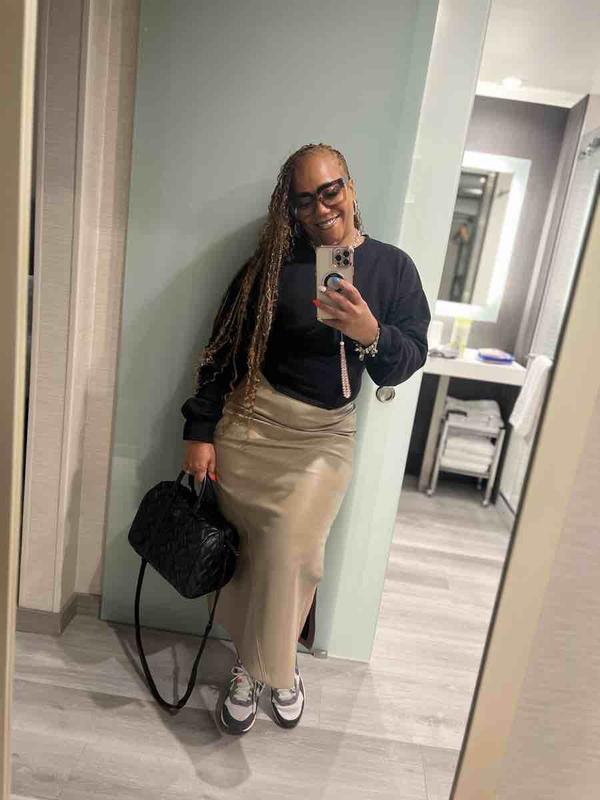 Review Thumbnail Image 0 233329159