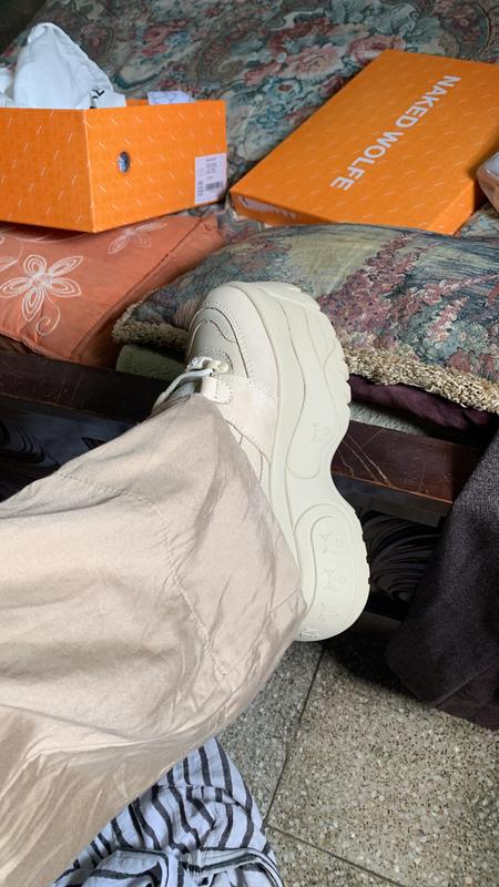 Review Thumbnail Image 1 225532209