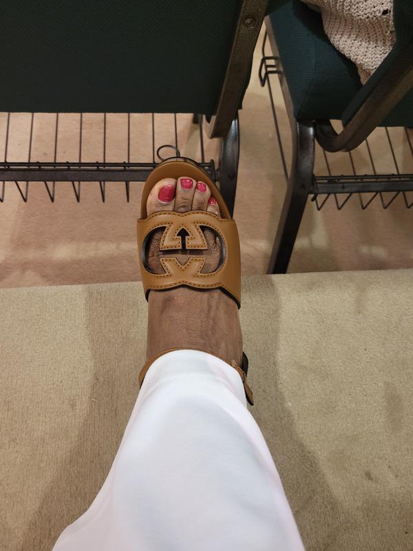 Review Thumbnail Image 0 233539996