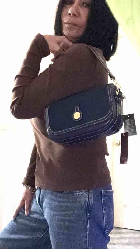 Review Thumbnail Image 1 246051136