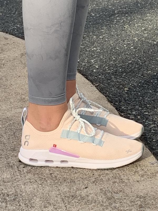 Review Thumbnail Image 0 220515763