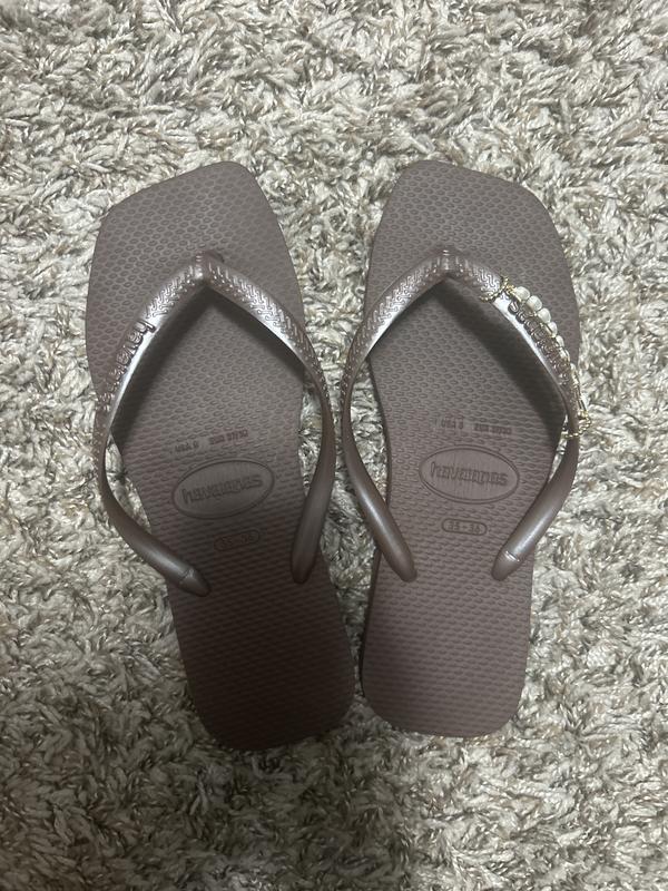 Customer photo for "Amazing flip flop!"