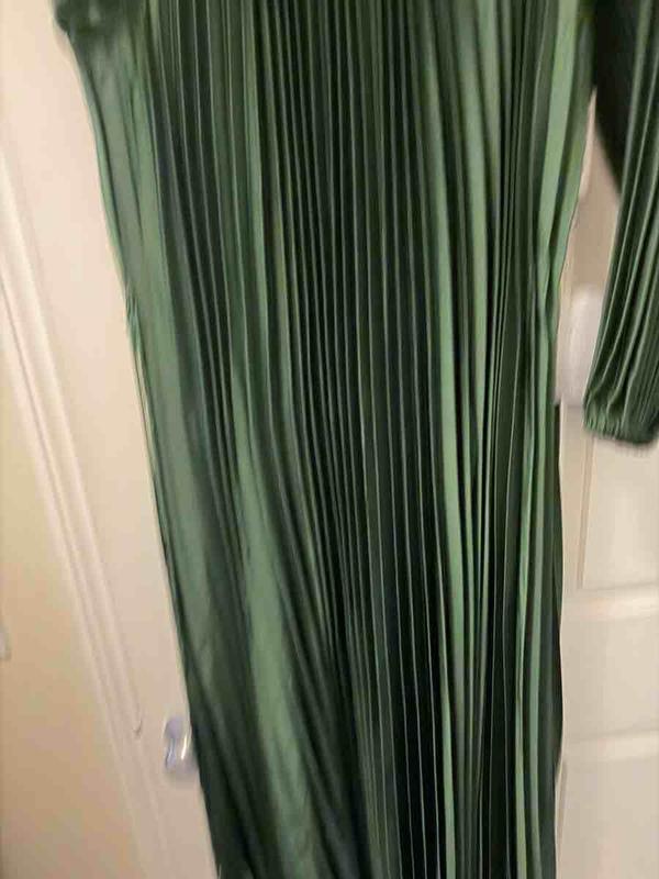 Review Thumbnail Image 0 246841691