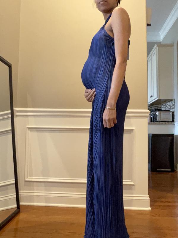 Customer photo for "Bump Friendly for Petite Maternity Wear"