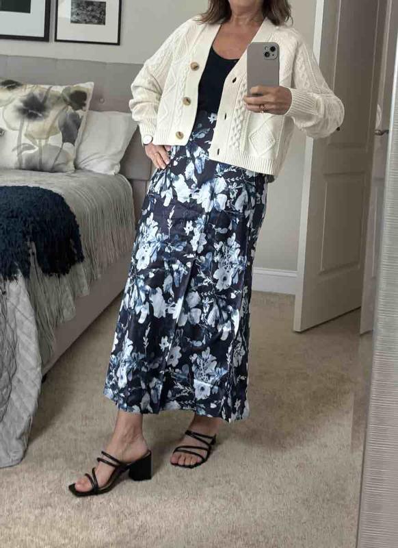 Review Thumbnail Image 0 235245222