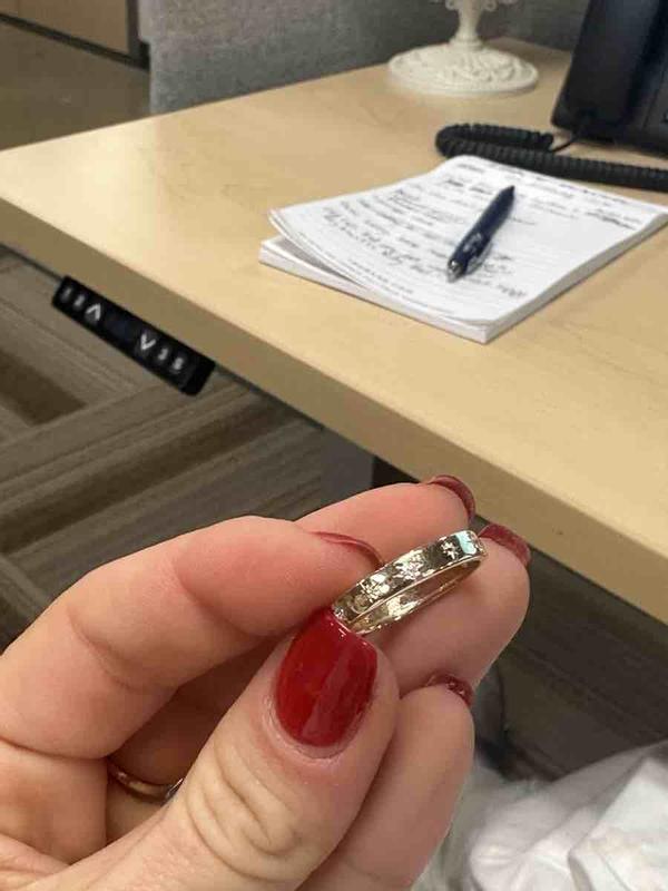 Review Thumbnail Image 0 230402771