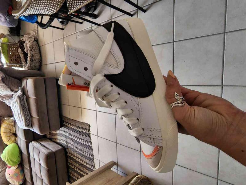 Review Thumbnail Image 0 216884196