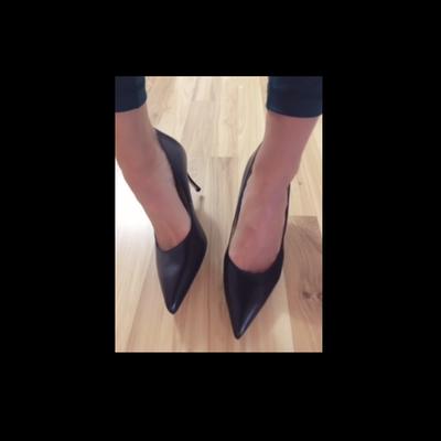 Customer photo for "A classic work heel for a good price"