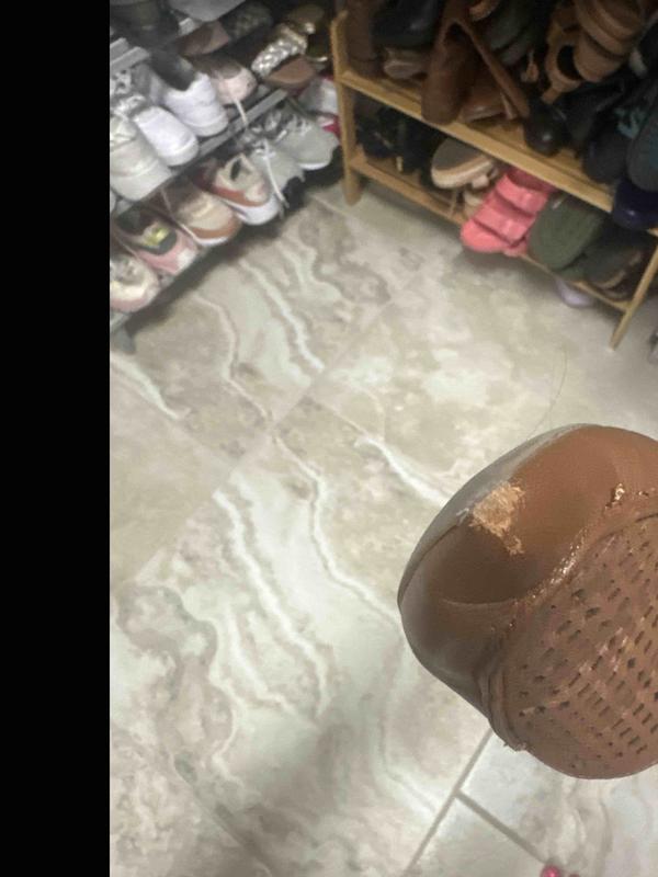 Review Thumbnail Image 0 243580302