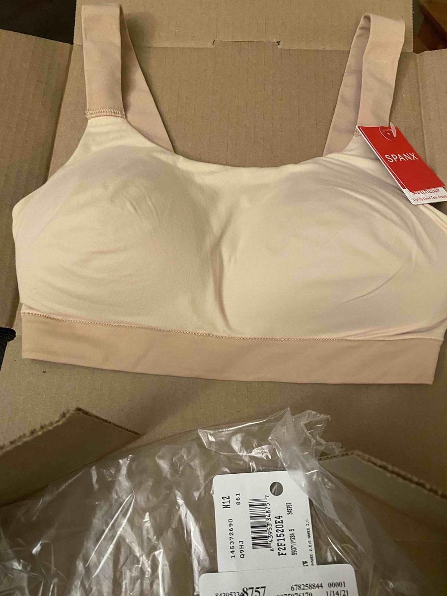 Review Thumbnail Image 0 204442915