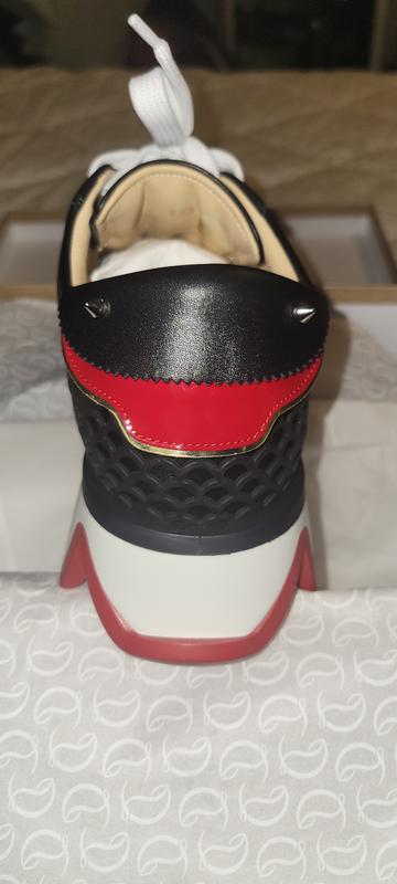Customer photo for "Love these sneakers"