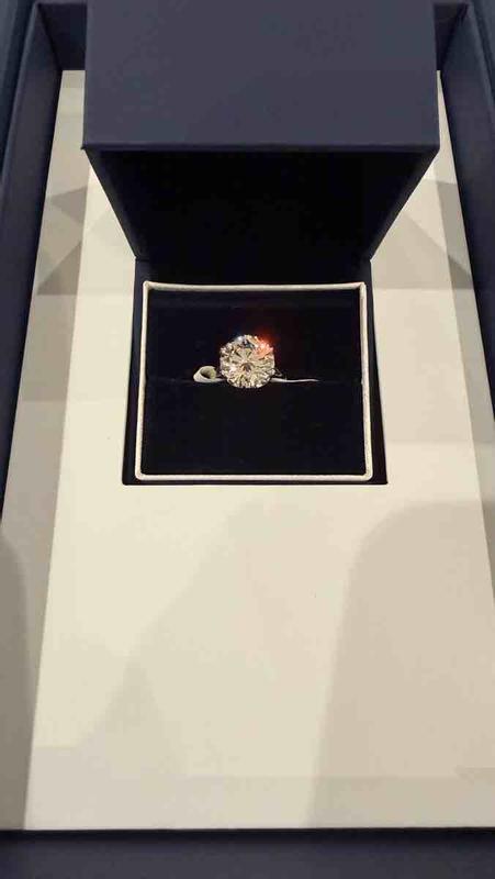 Review Thumbnail Image 0 246648723