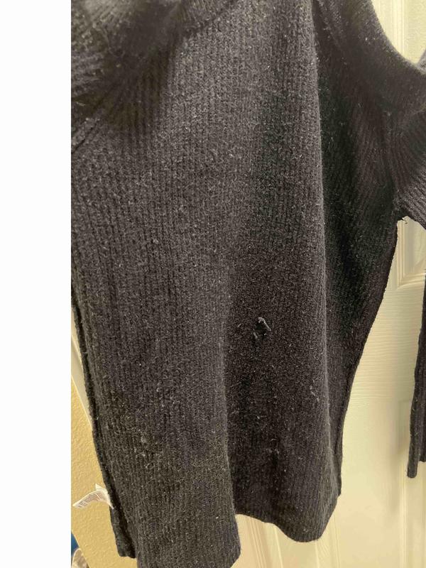 Customer photo for "SUCH A CHEAP MATERIAL"