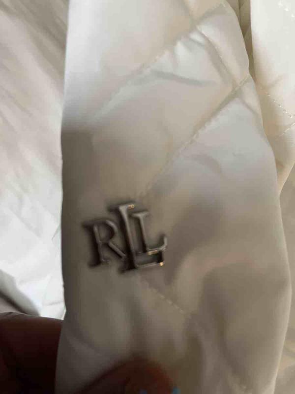 Review Thumbnail Image 1 223707158