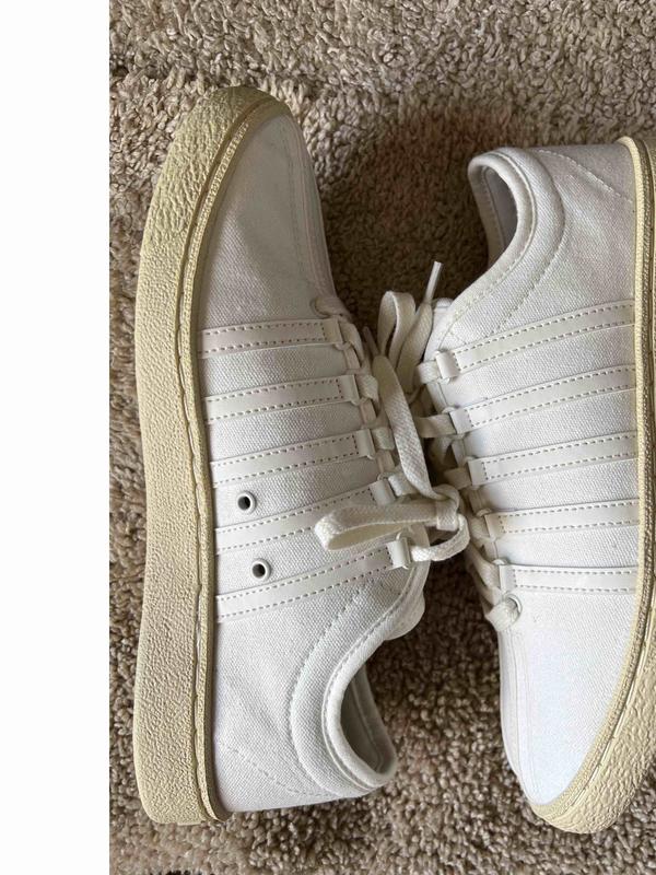 Review Thumbnail Image 1 224863825