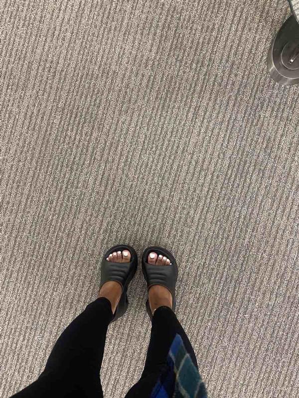 Review Thumbnail Image 0 215003694