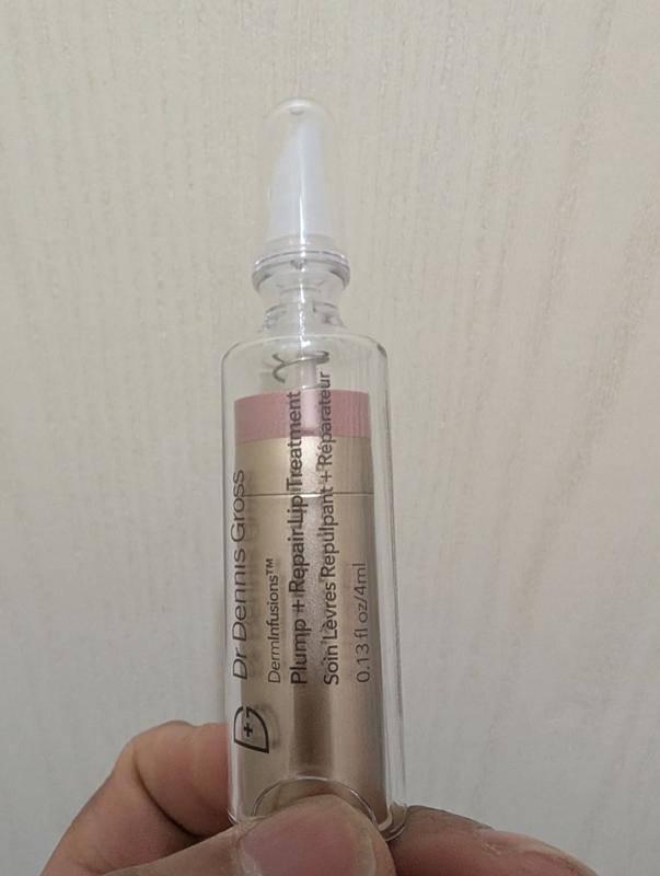 Customer photo for "I love the plumping effect"