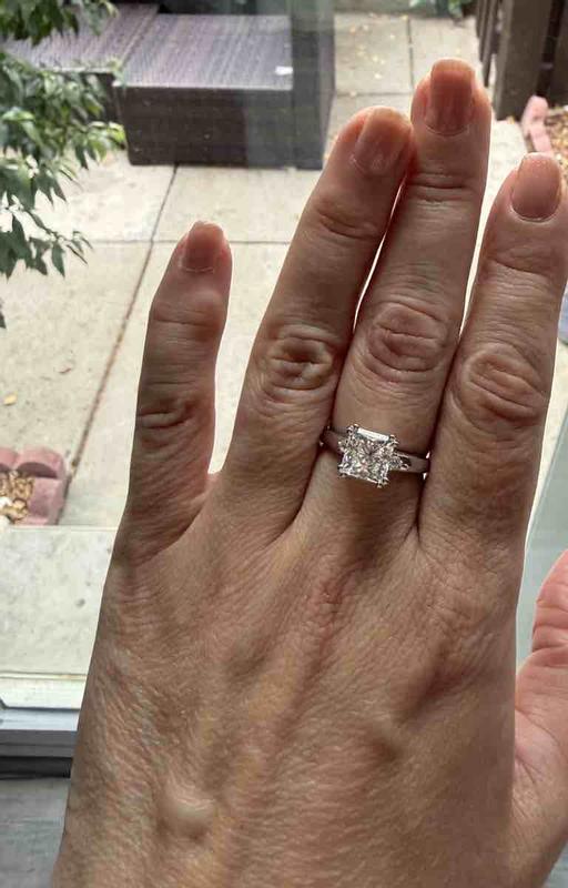 Review Thumbnail Image 2 246115749