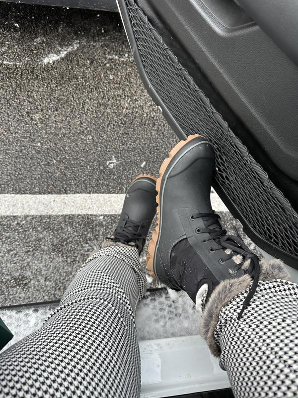 Review Thumbnail Image 0 229765349