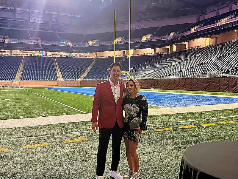 Review Thumbnail Image 0 249703768