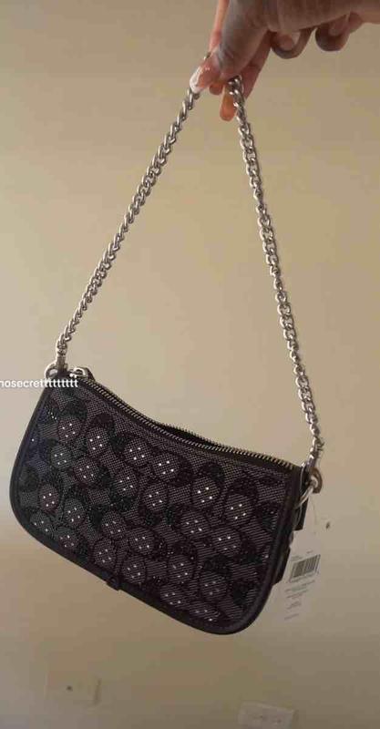 Review Thumbnail Image 0 245917024