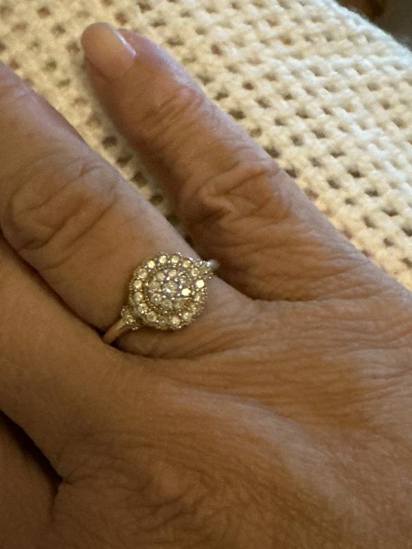 Review Thumbnail Image 0 221650750