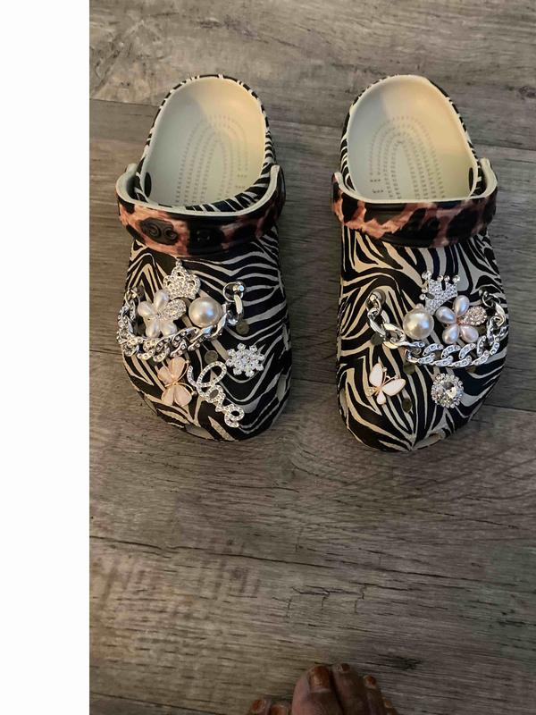 Review Thumbnail Image 0 219868594