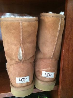 Customer photo for "So comfortable and stylish"
