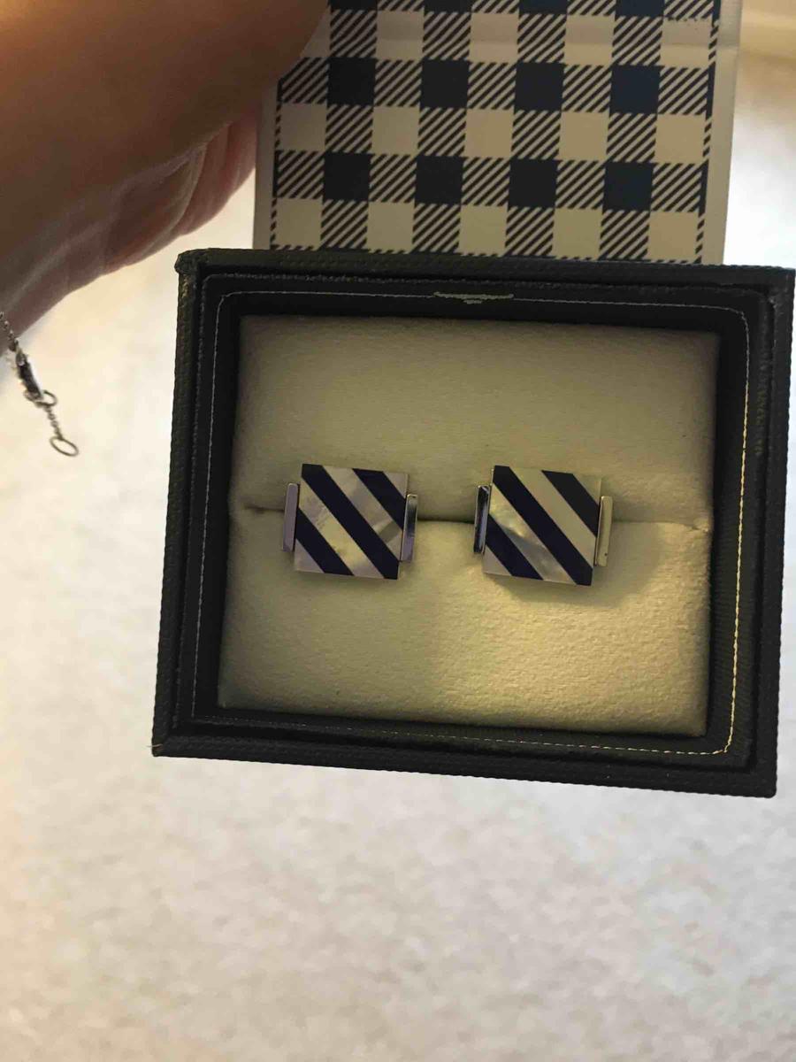 Review Thumbnail Image 0 194747608