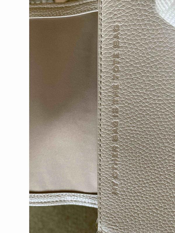 Review Thumbnail Image 0 232070639