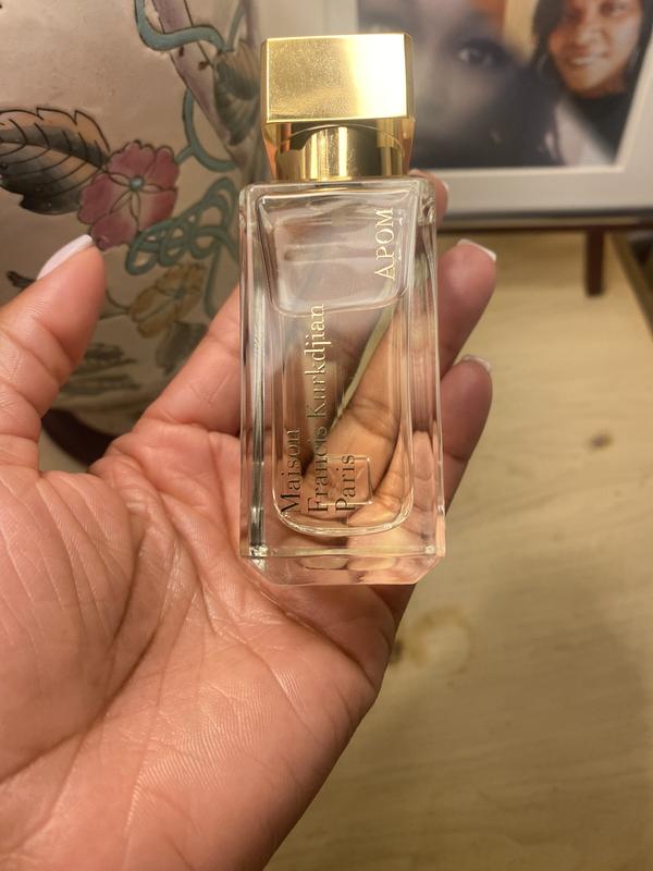 Customer photo for "This is a great everyday fragrance , very refresh"