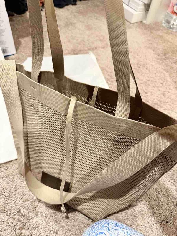 Review Thumbnail Image 0 248914417