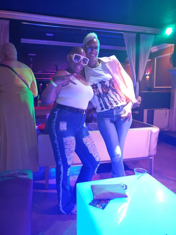 Review Thumbnail Image 0 242043895