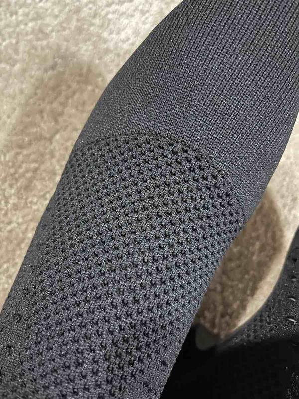 Customer photo for "slim line, lightweight"
