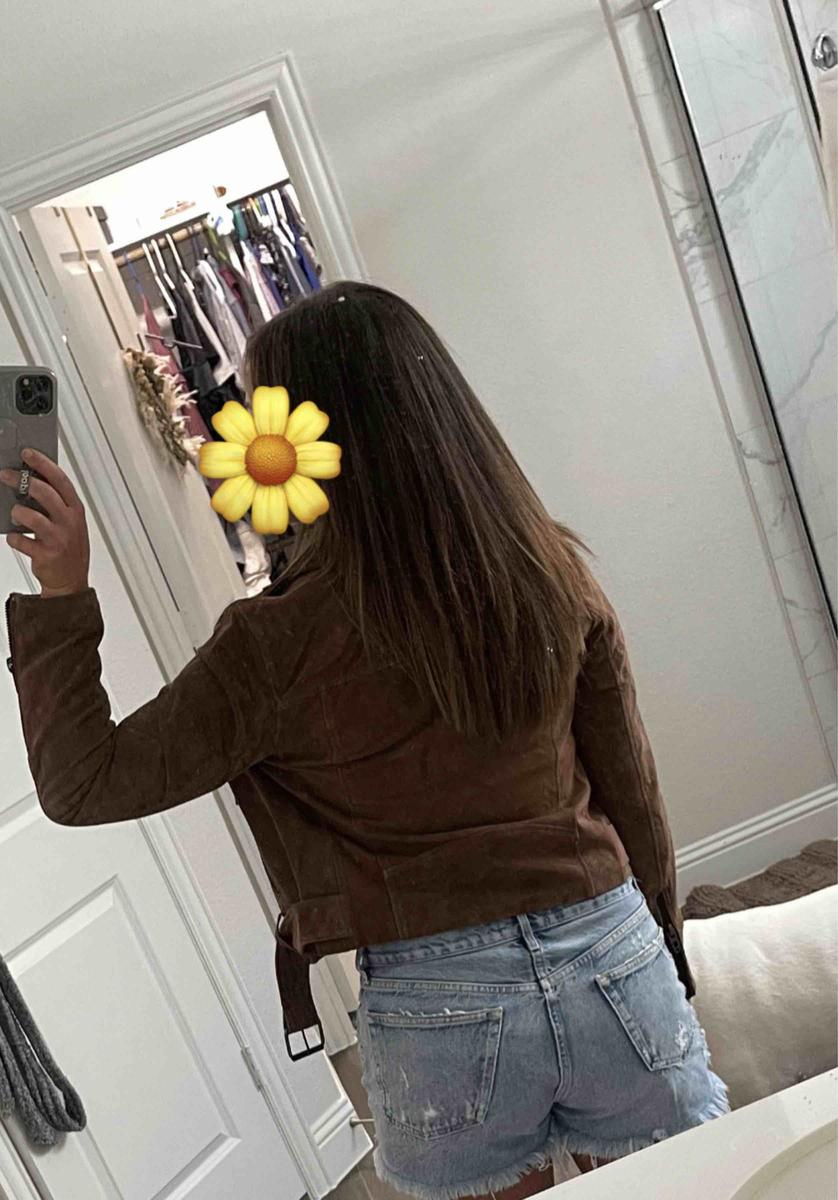 Review Thumbnail Image 4 209541437