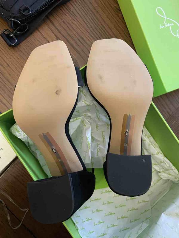 Customer photo for "received used pair"